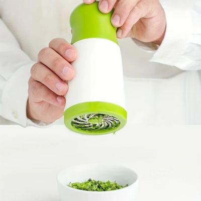 Hachoir | HERBE MINCER™ - Bouticuisine