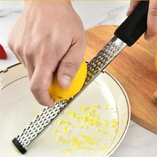 Râpe à fromage | ZESTE RAPE™ - Bouticuisine